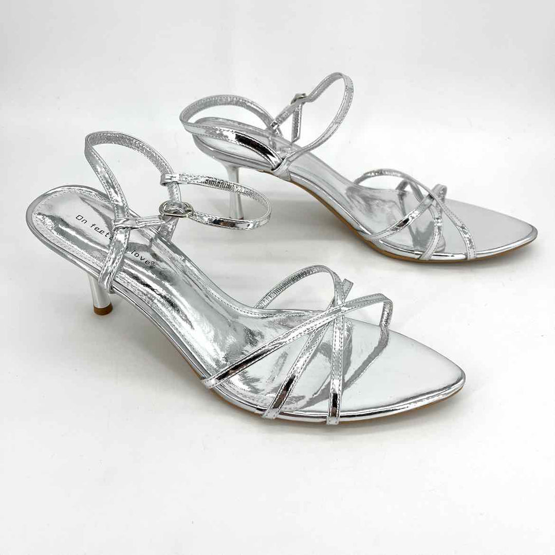 Shoe Size 40 Silver Pumps