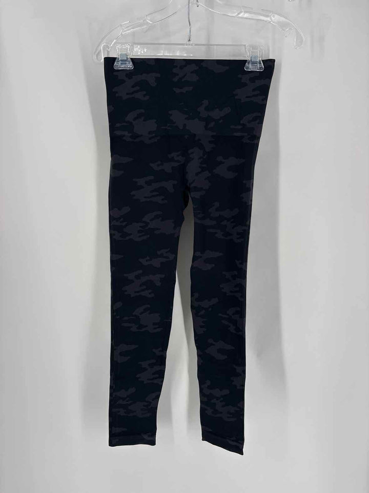 Size L SPANX Black Pants