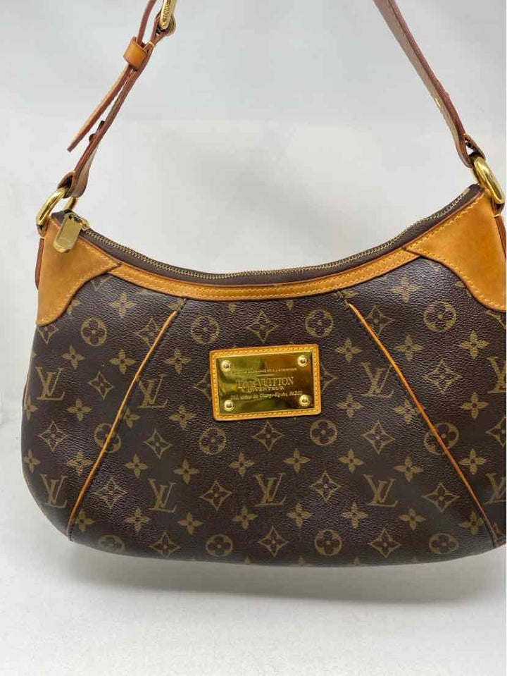 Louis Vuitton Luxury - Purse