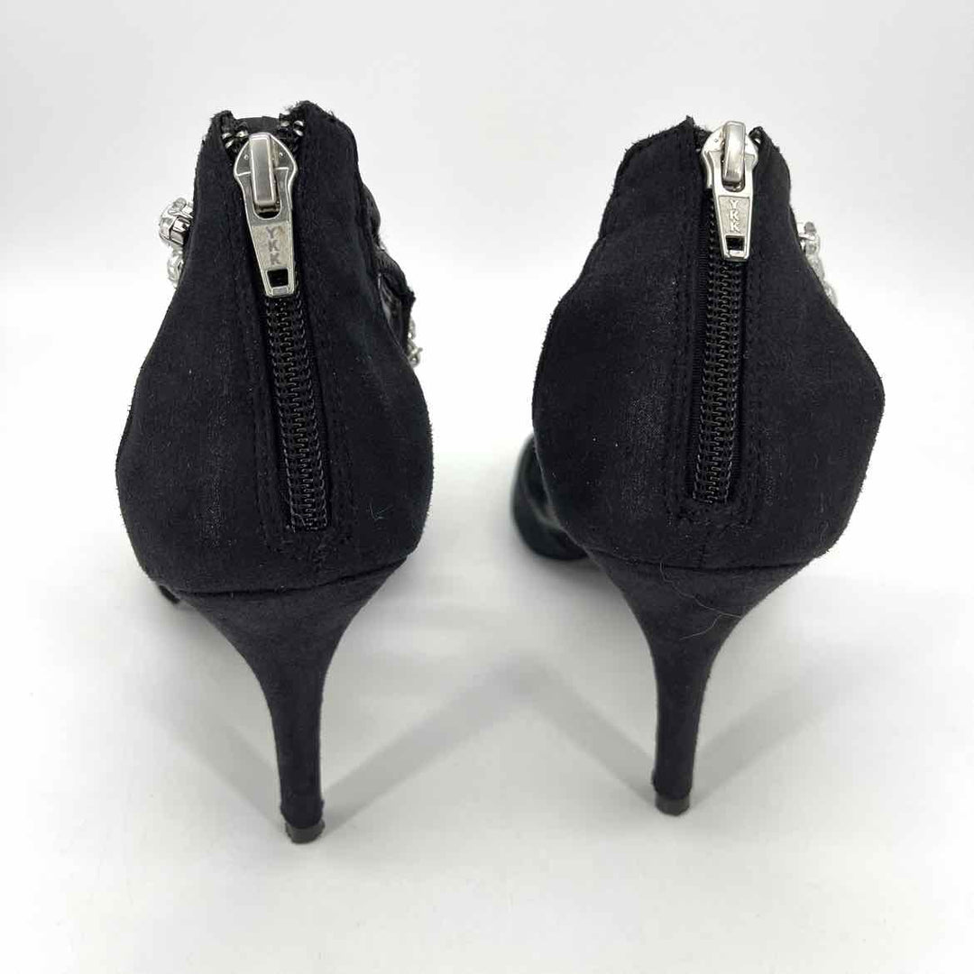 Shoe Size 8 Black Rhinestone Pumps