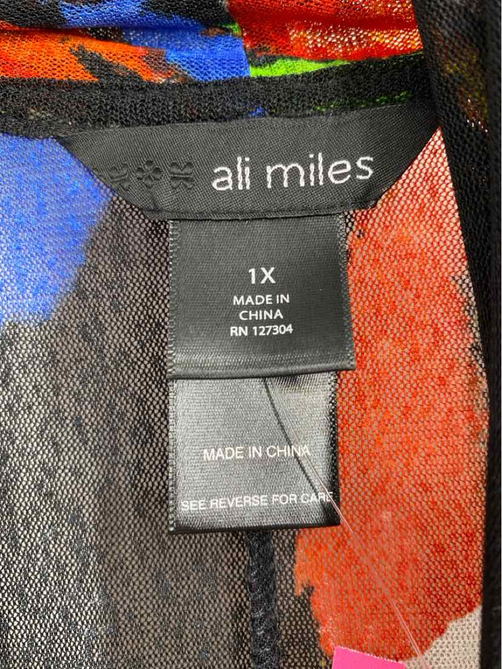 Size 1X ALI MILES Black Shirt