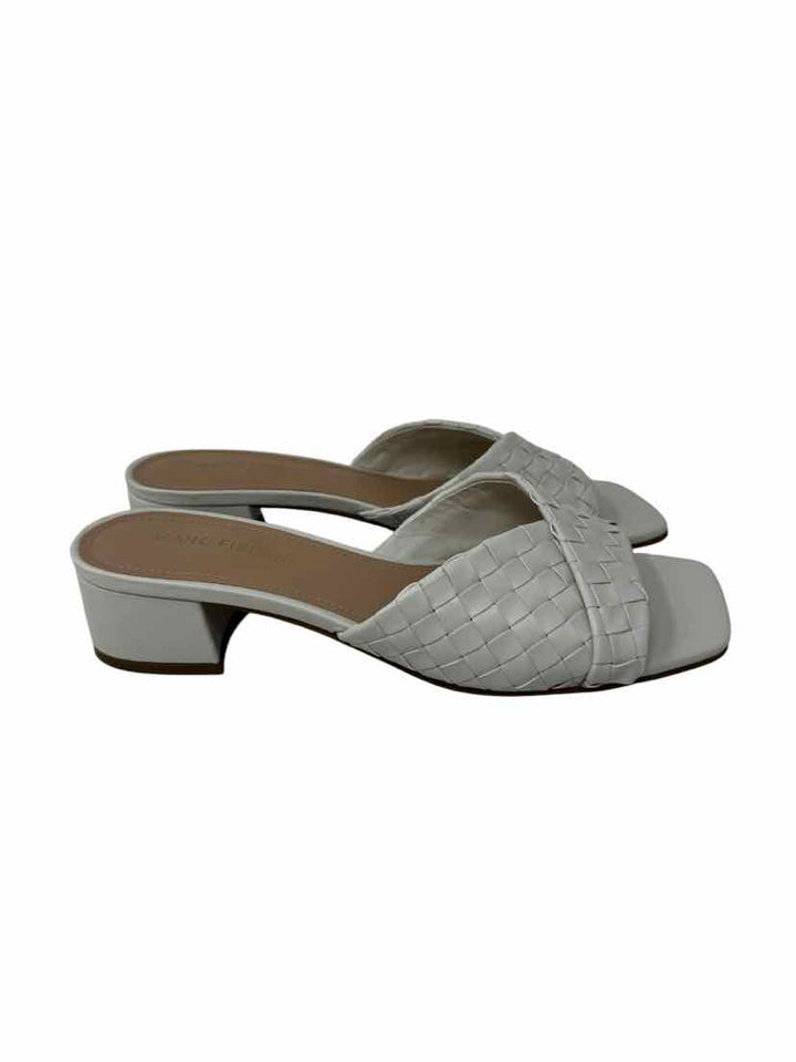 Shoe Size 7.5 MARC FISHER Cream Sandals