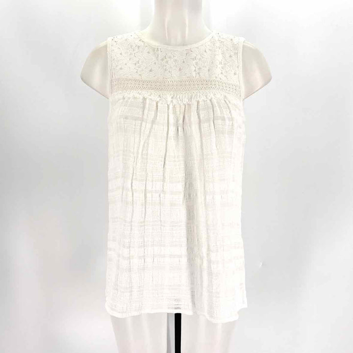 Size XS MAX STUDIO White Shirt