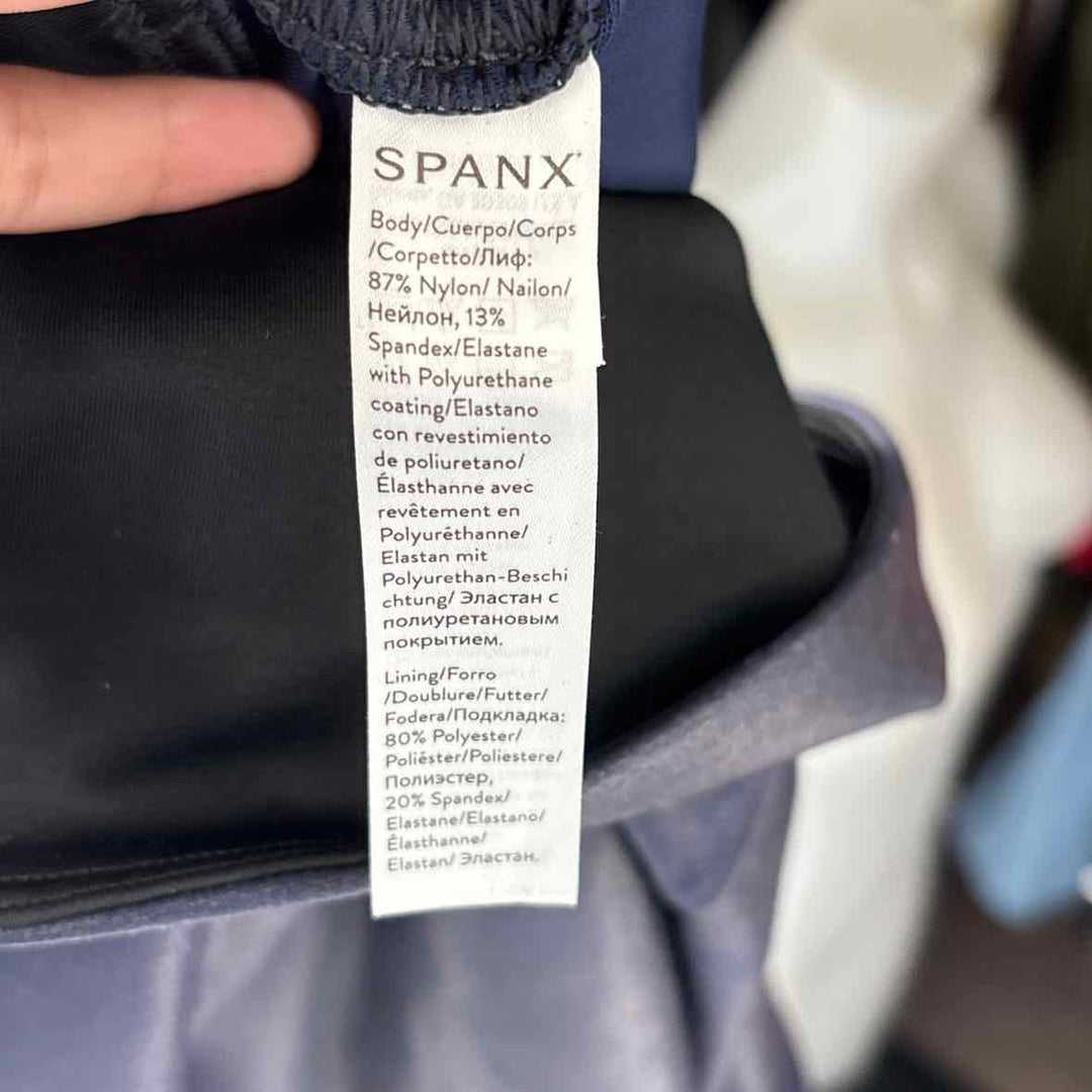 Size XL SPANX Navy Pants