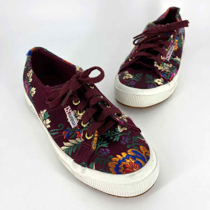 Shoe Size 7.5 SUPER GA Burgundy Sneakers