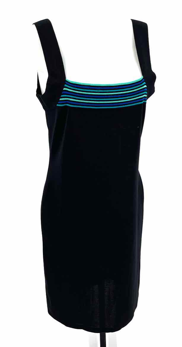 Size M MISOOK Black Dress