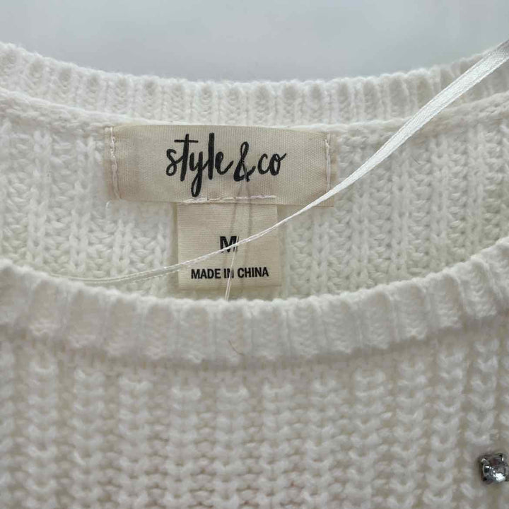 Size M Style & Co White Sweater