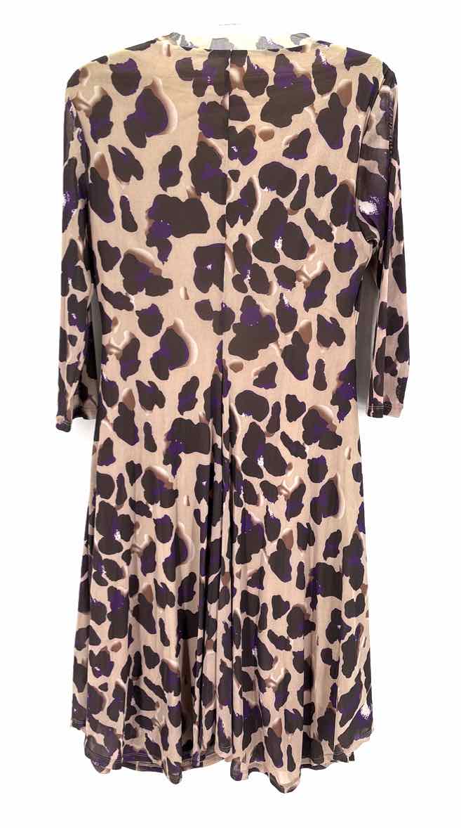 Size 6 TAHARI Tan Mesh Dress