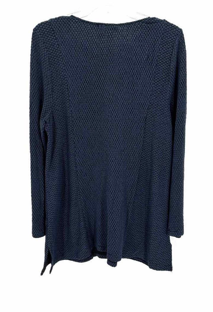 Size L Multi-Color Knit Shirt