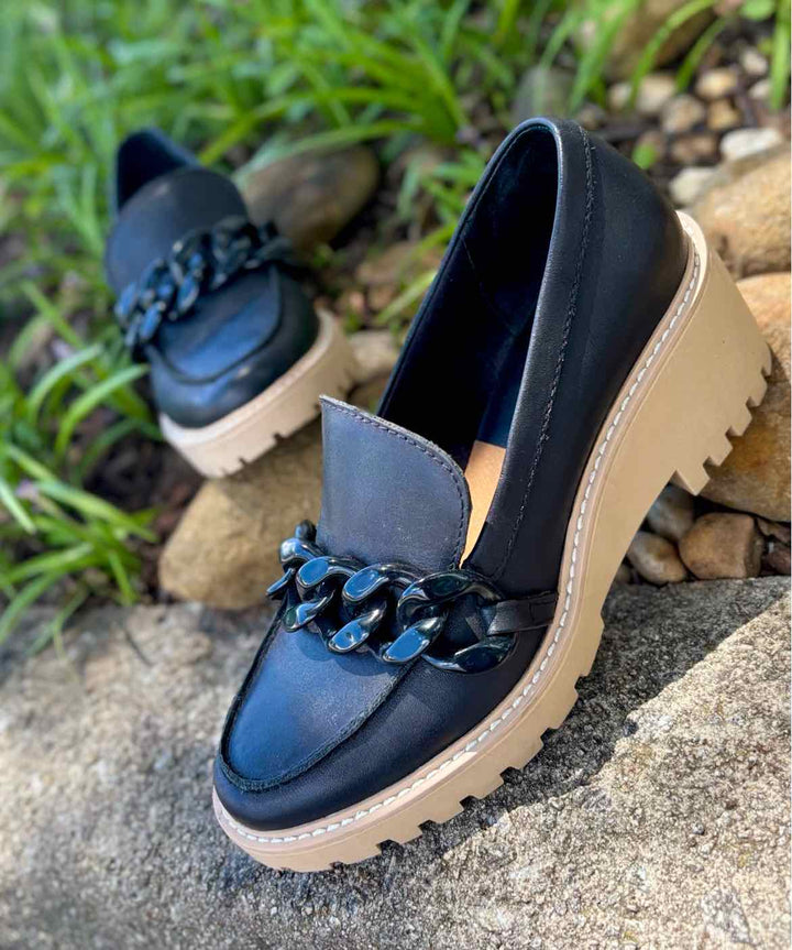 Shoe Size 9 Dolce Vita Black Loafers