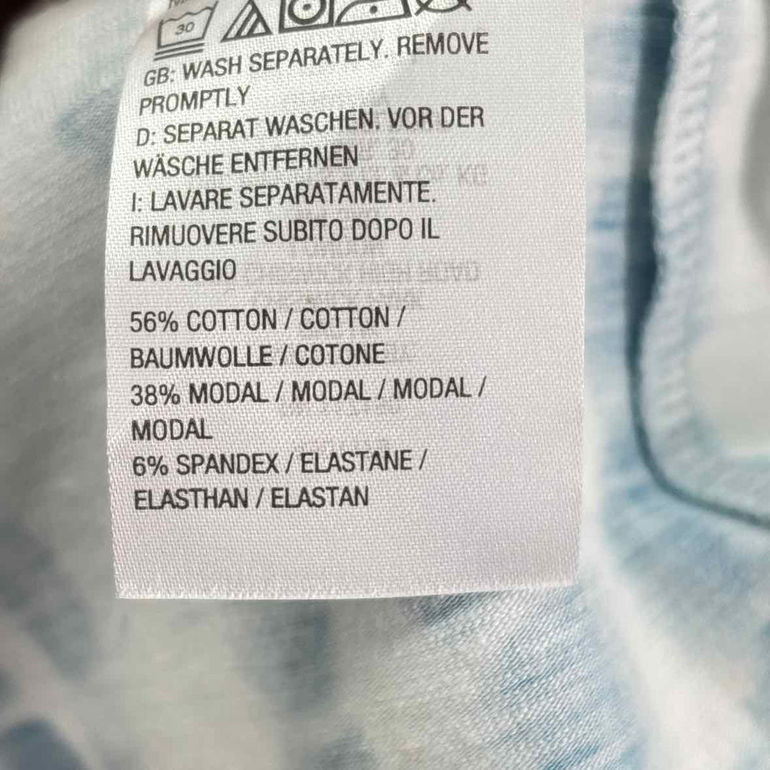 Size M Multi-Color Shirt