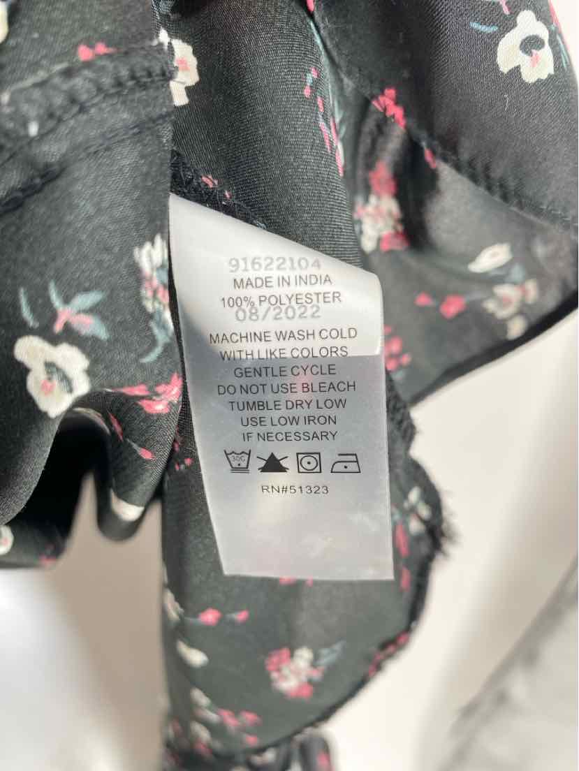 Size XL Vince Camuto Black Shirt