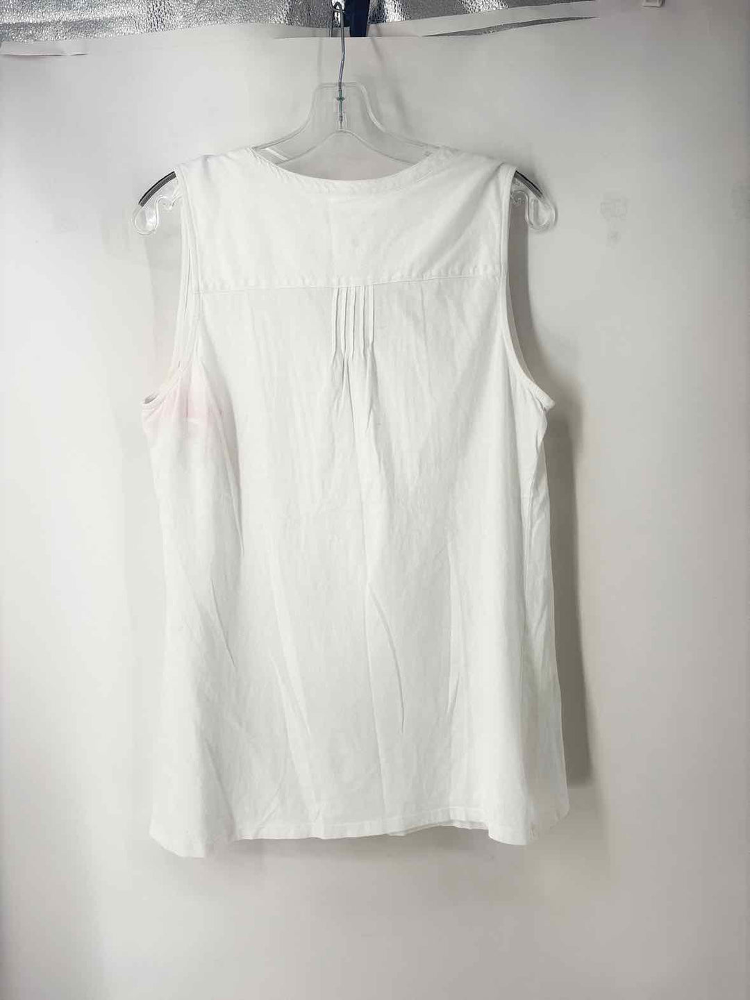 Size XL Lilly Pulitzer White Shirt