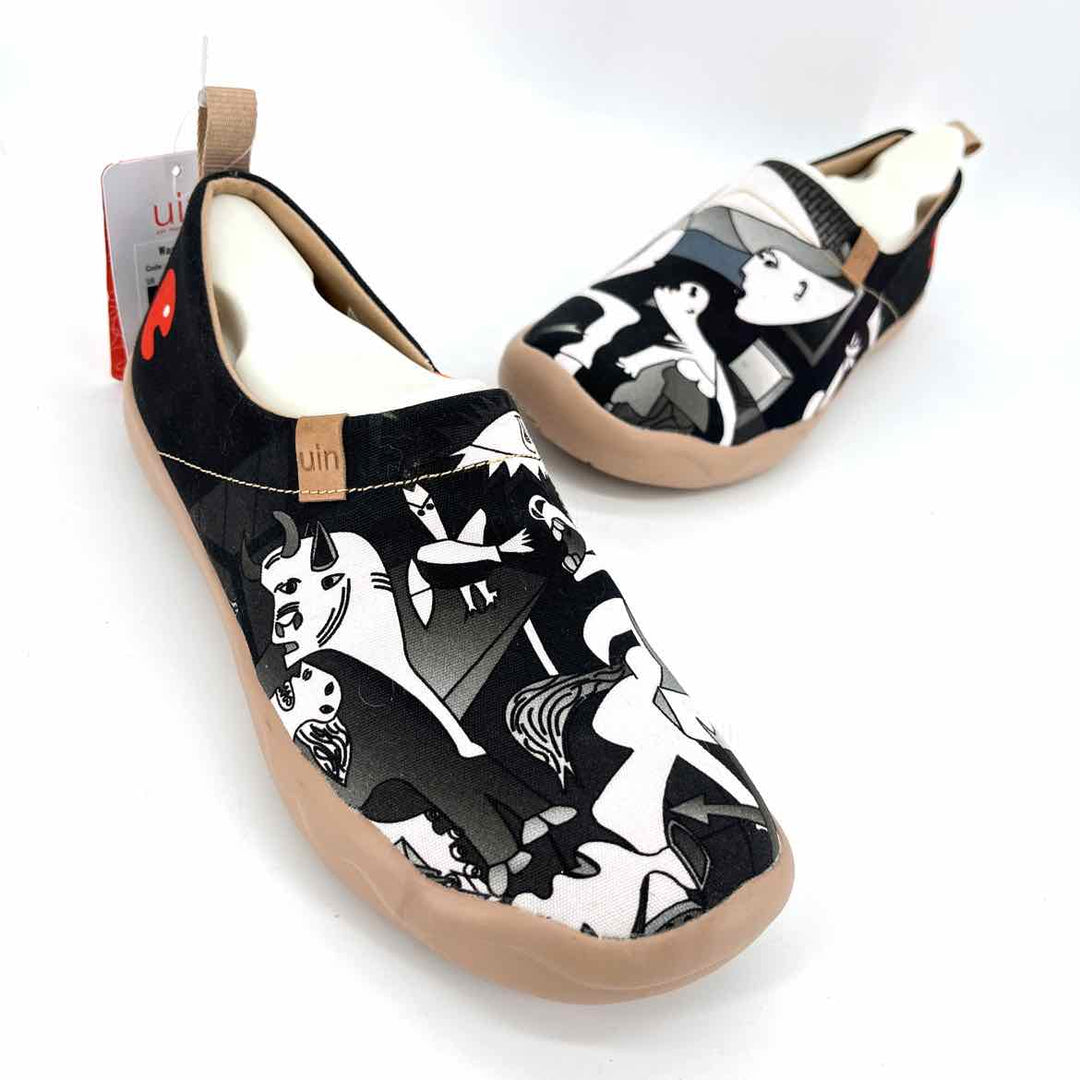 Shoe Size 7 Black Flats