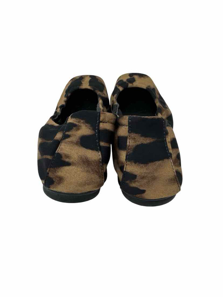 Shoe Size 8.5 Stuart Weitzman Brown Print Flats