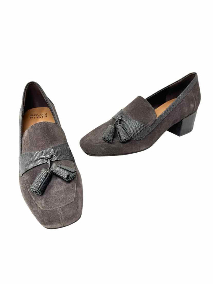 Shoe Size 9.5 DONALD PLINER Brown Suede Pumps