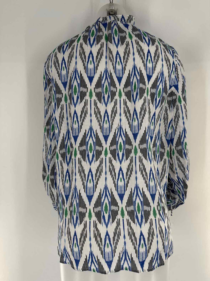 Size 4 Chico's White Print Shirt