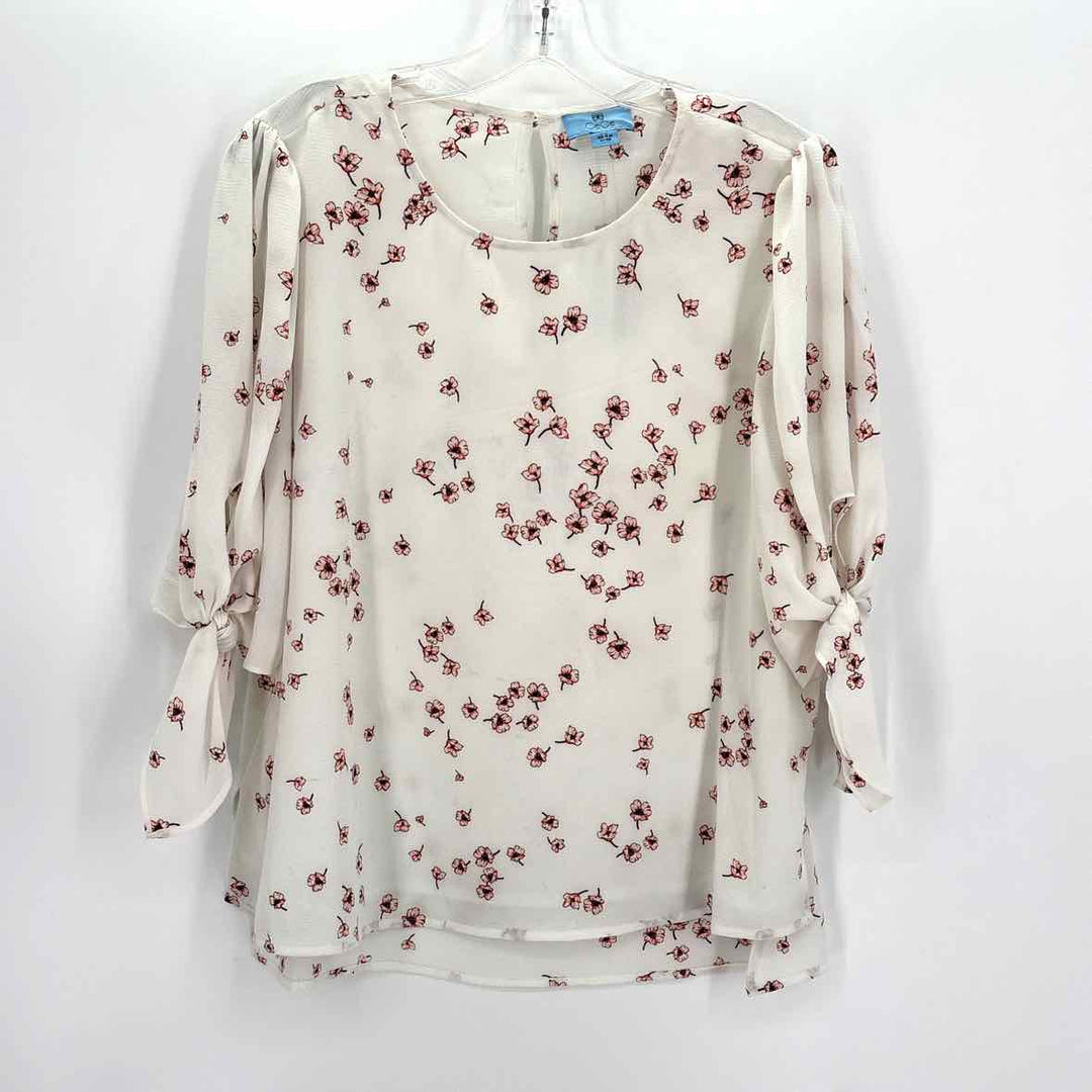 Size L CECE White Print Shirt