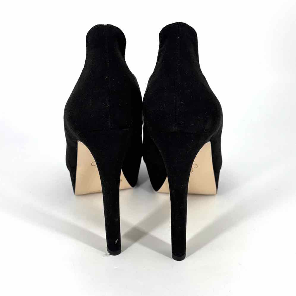 Shoe Size 8.5 Jessica Simpson Black Pumps