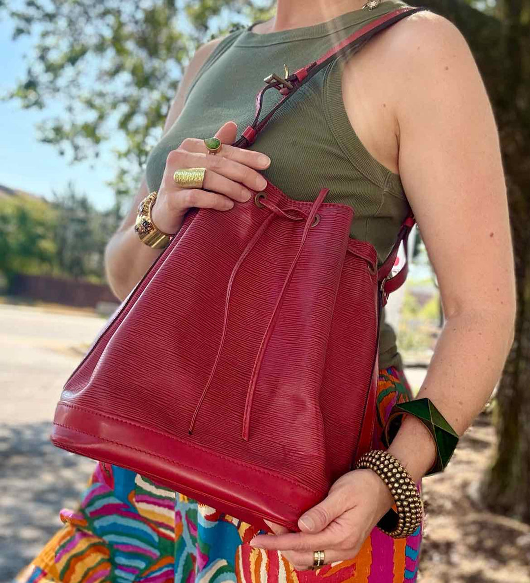 Louis Vuitton Luxury - Purse