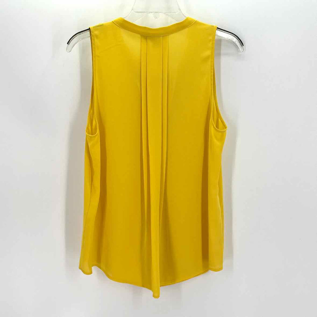 Size M 41 HAWTHORN Yellow Shirt