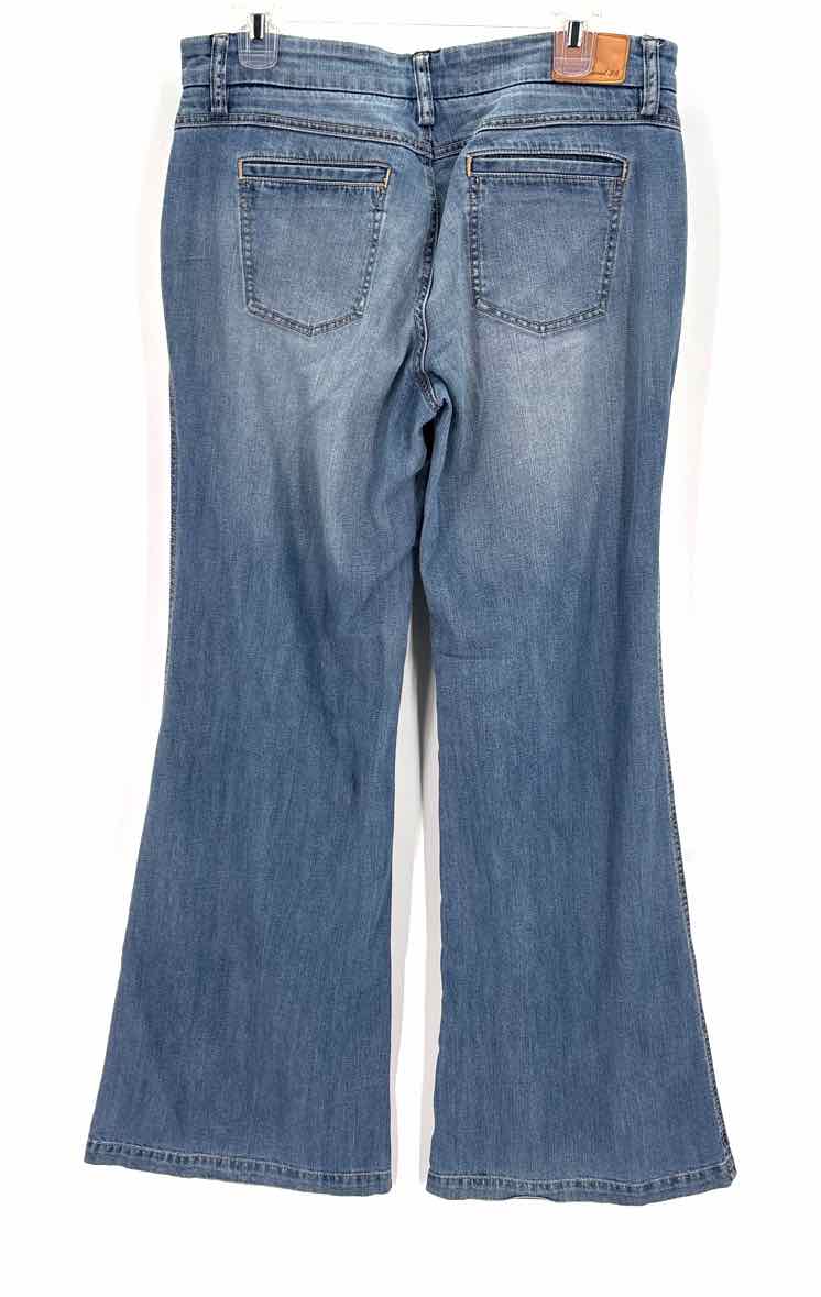 Size 30 LEVEL 99 Light Blue Denim Jeans