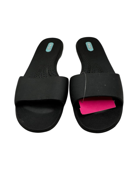 Shoe Size M Black Sandals