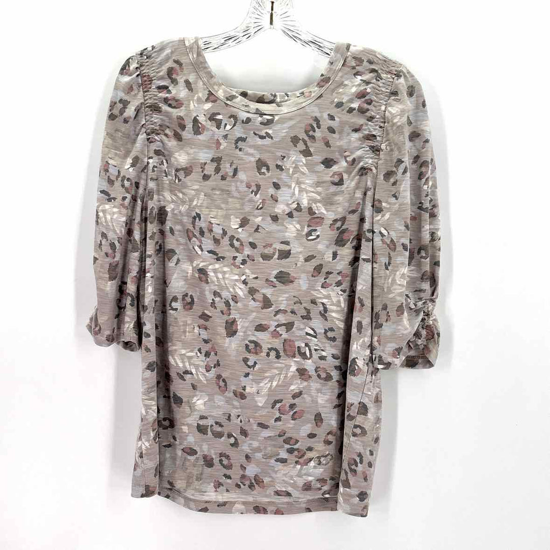 Size M DEMOCRACY gray print Shirt
