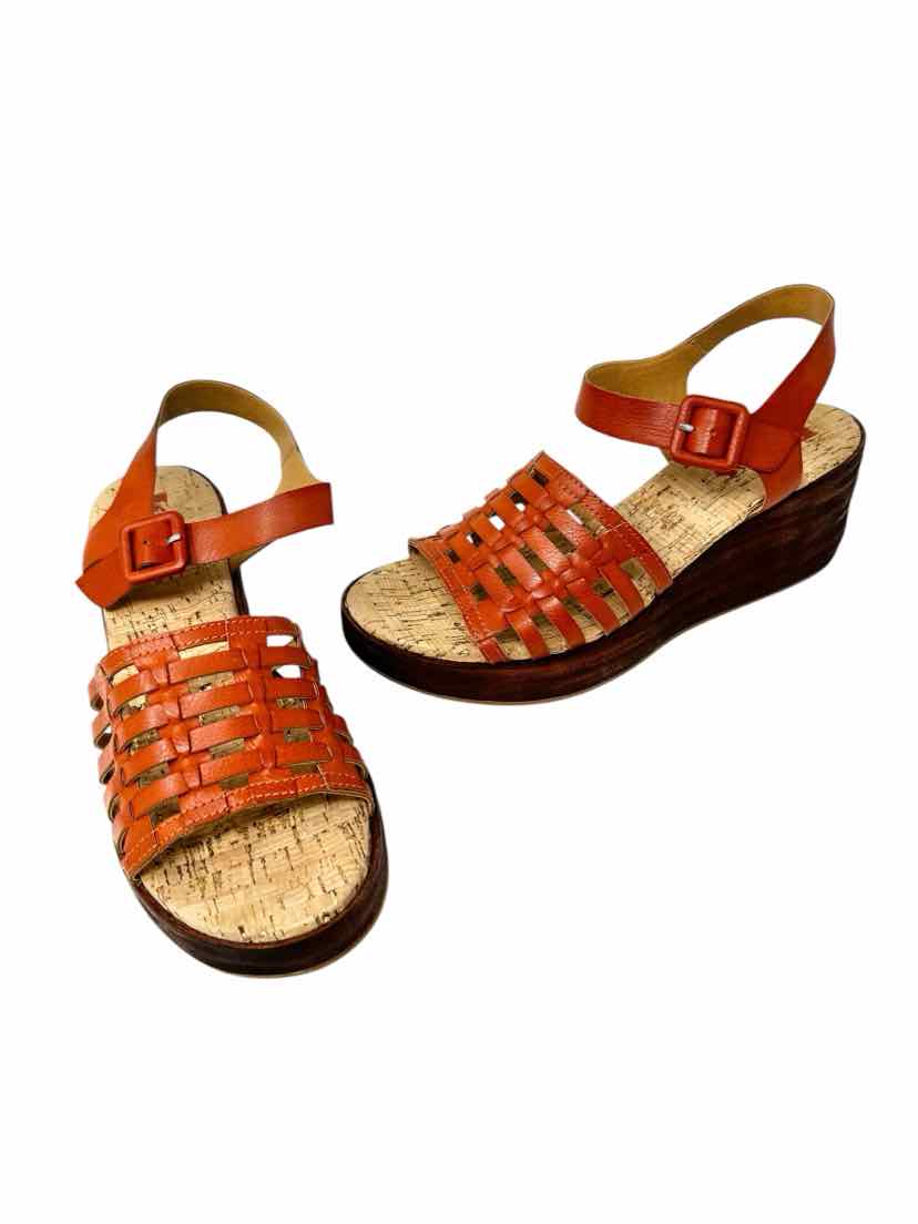 Shoe Size 9 KORKS Rust Leather Sandals