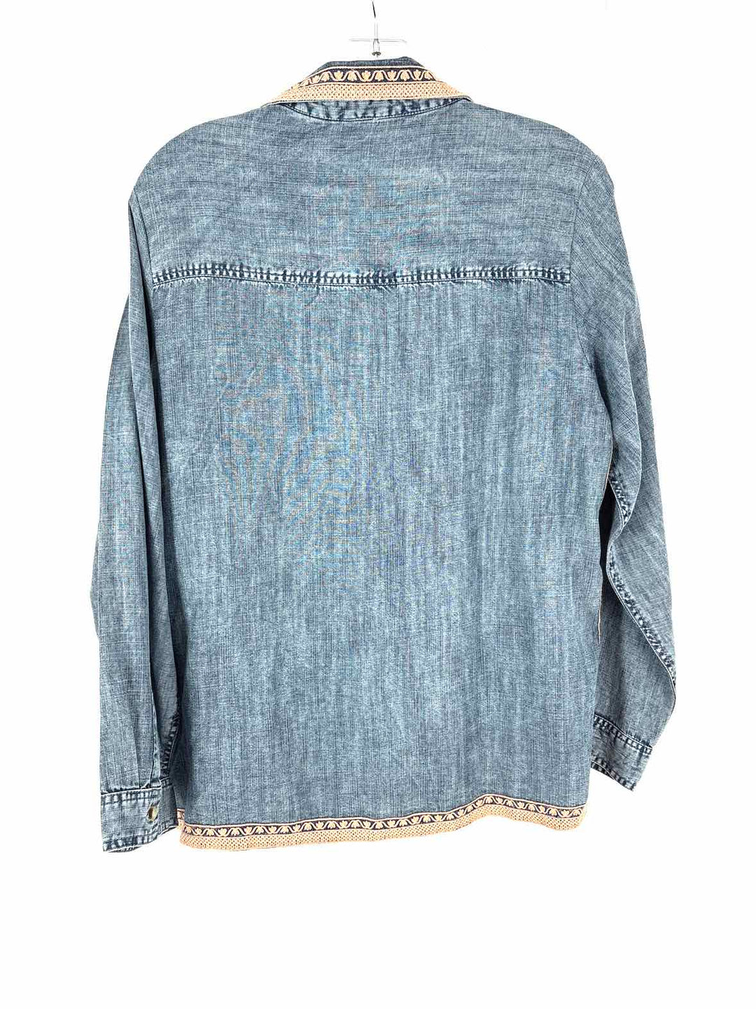 Size M IVY JANE Denim Shirt