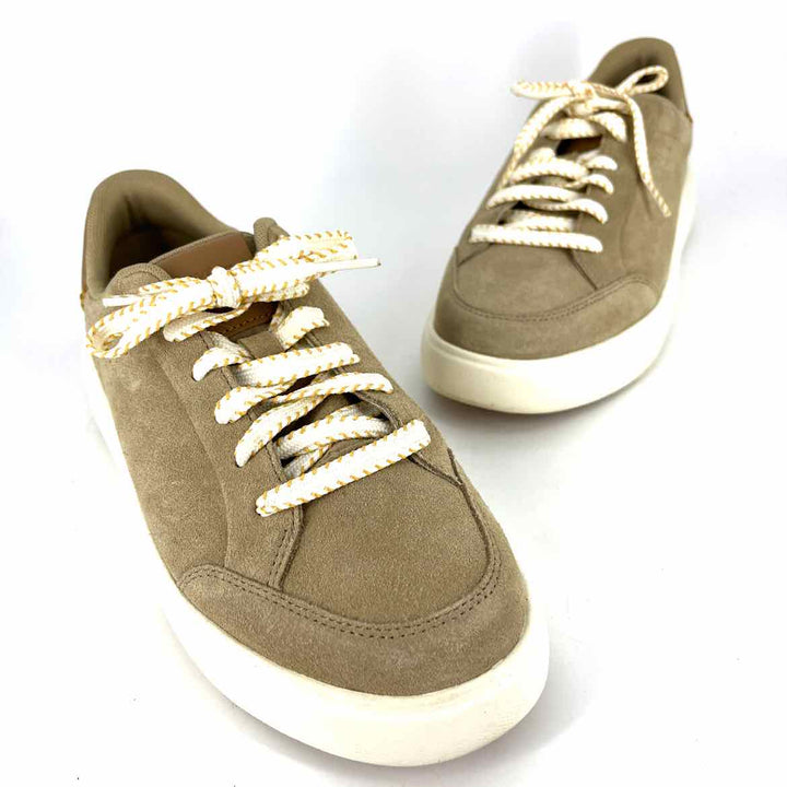 Shoe Size 8 FITFLOP Tan Suede Sneakers