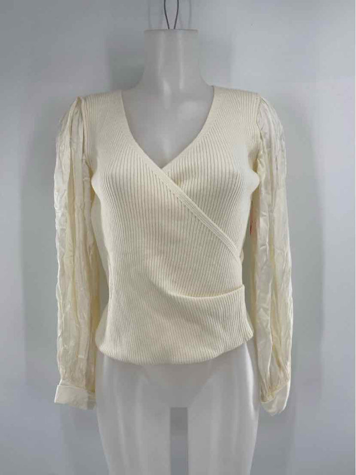 Size M Anthropologie Iridescent Knit Shirt