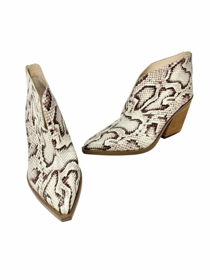 Shoe Size 9.5 Vince Camuto Tan Boots