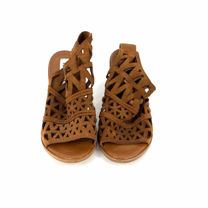 Shoe Size 39 Steve Madden Brown Sandals