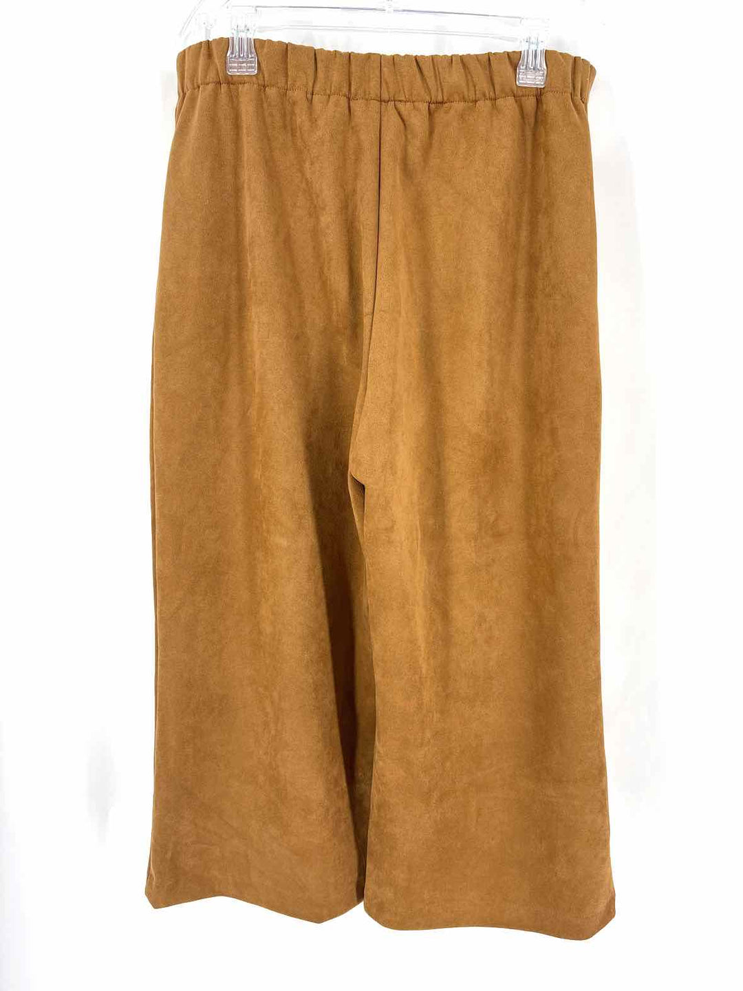Size L TAHARI Camel Pants