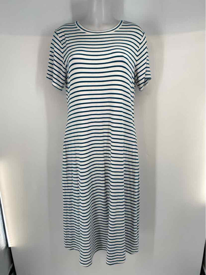 Size M COS Cream Shirt