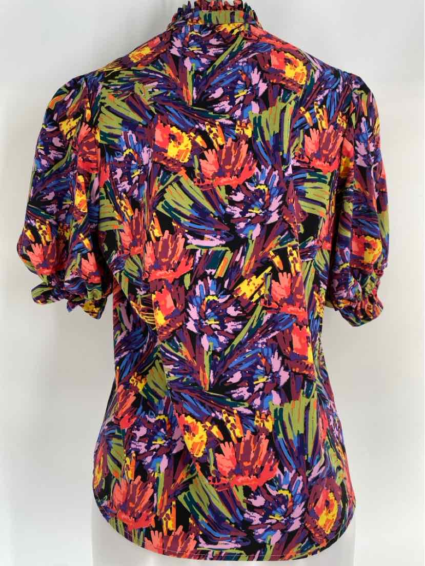Size XS Multi-Color Shirt