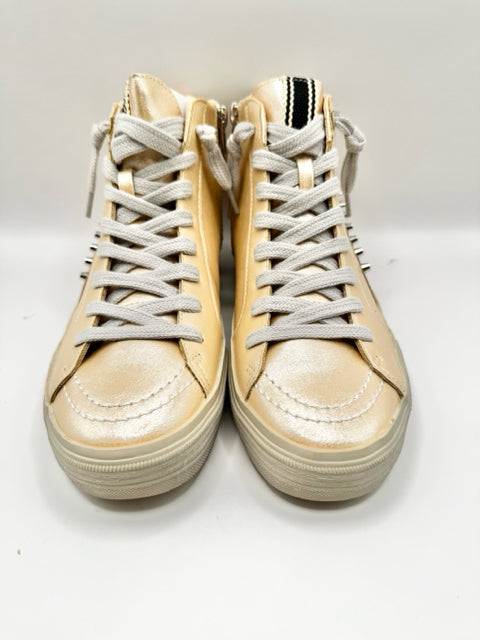 Shoe Size 7.5 Orange Sneakers