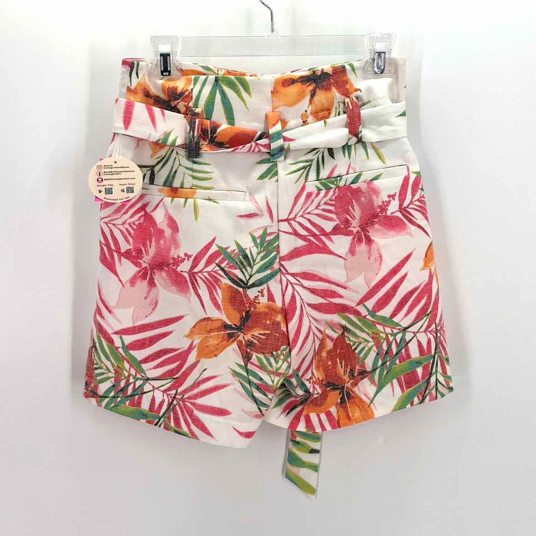 Size 2 NY & CO Ivory Shorts