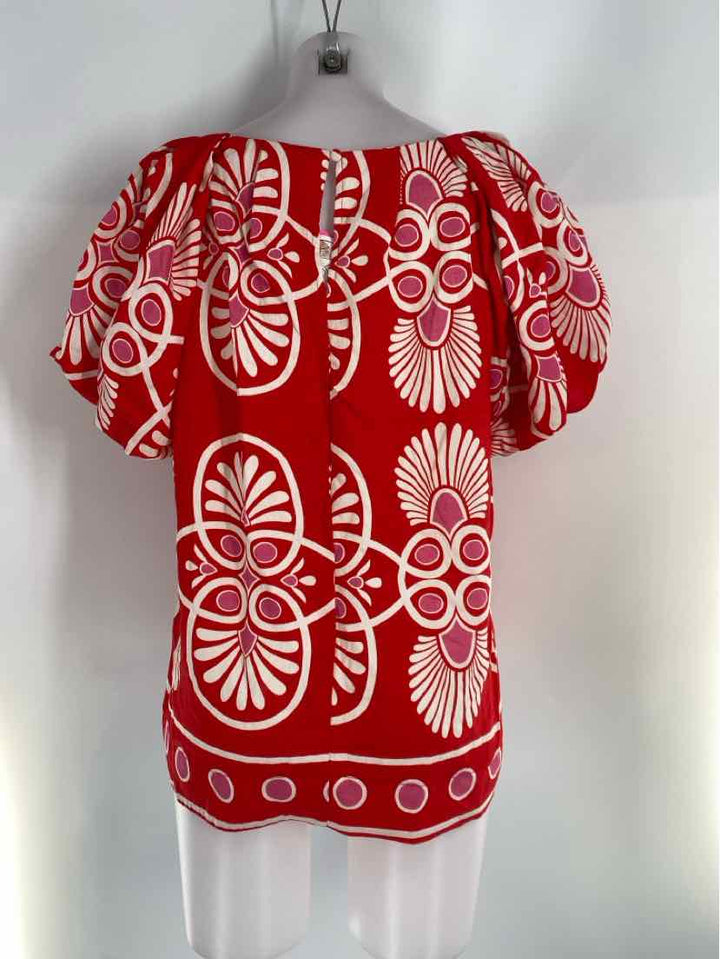 Size L Umgee Red Shirt