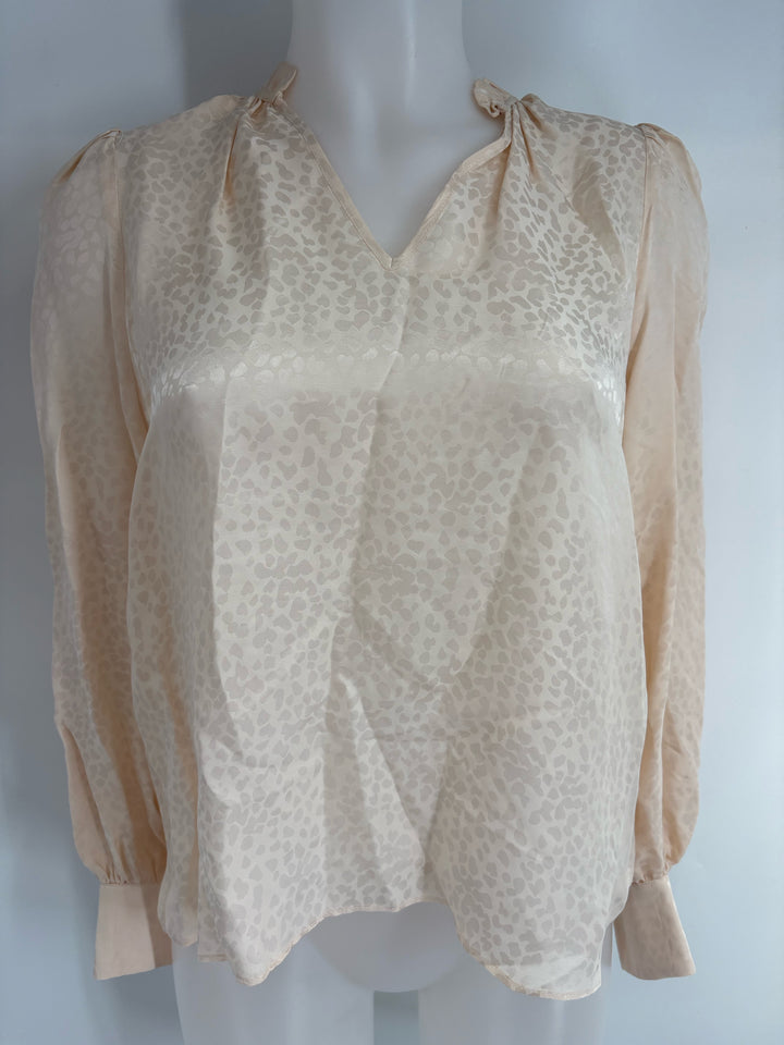 Size XS Peach Shirt