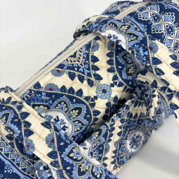 VERA BRADLEY Purse