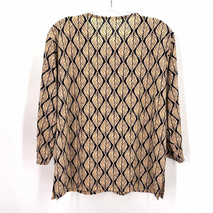 Size L/XL Tan Shirt