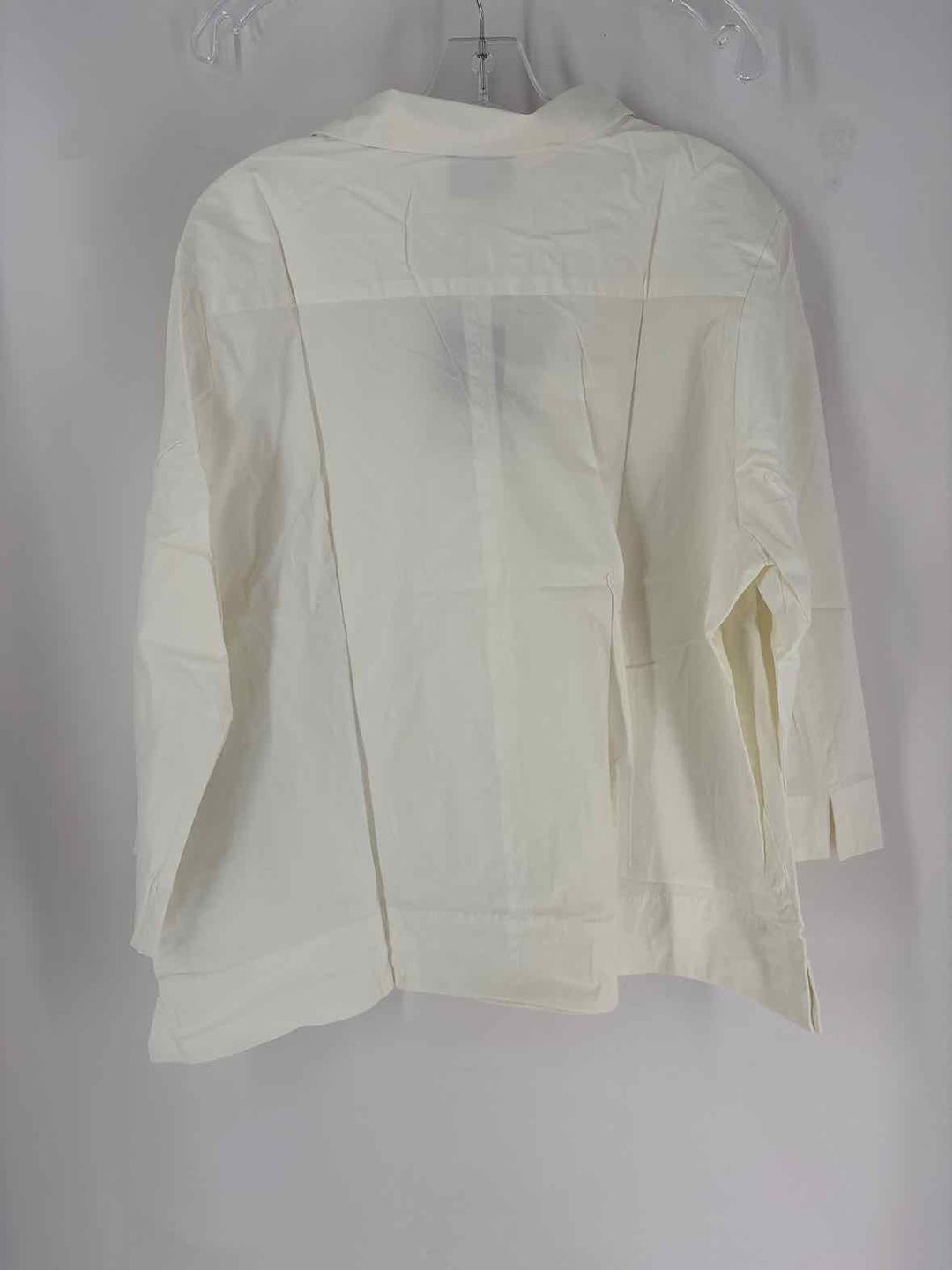 Size 3X TUCKERNUCK Cream Shirt