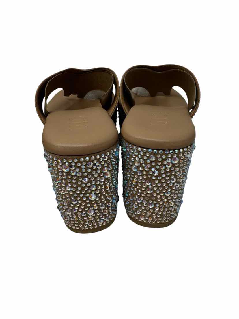 Shoe Size 7 INC Tan Sandals