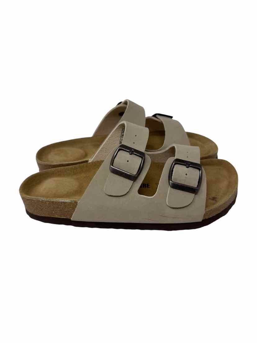 Shoe Size 8 Tan Leather Sandals