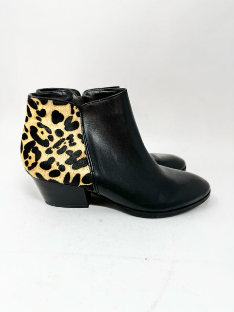 Shoe Size 8 FRANCO SARTO Black Print Boots