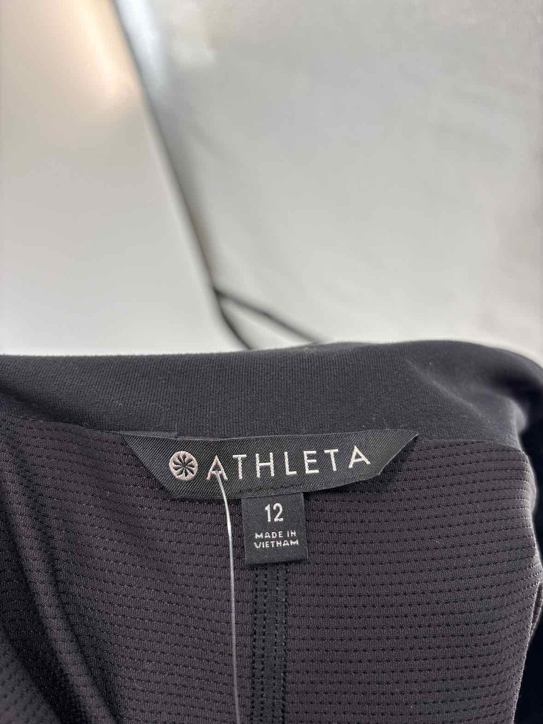 Size 12 Athleta Black Skirt