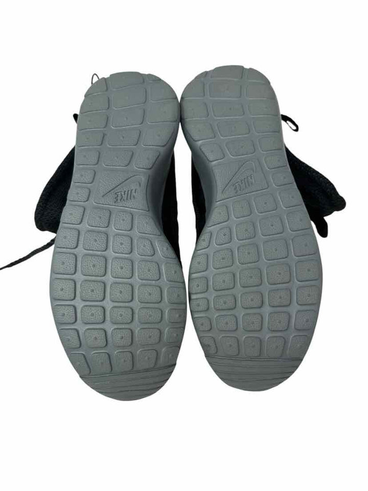 Shoe Size 38.5 Nike Black Boots