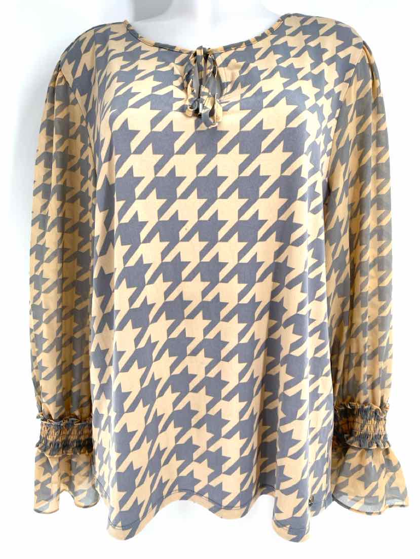 Size L Calvin Klein Tan Shirt